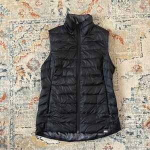 REI Women's Midnight Black Quilted Vest